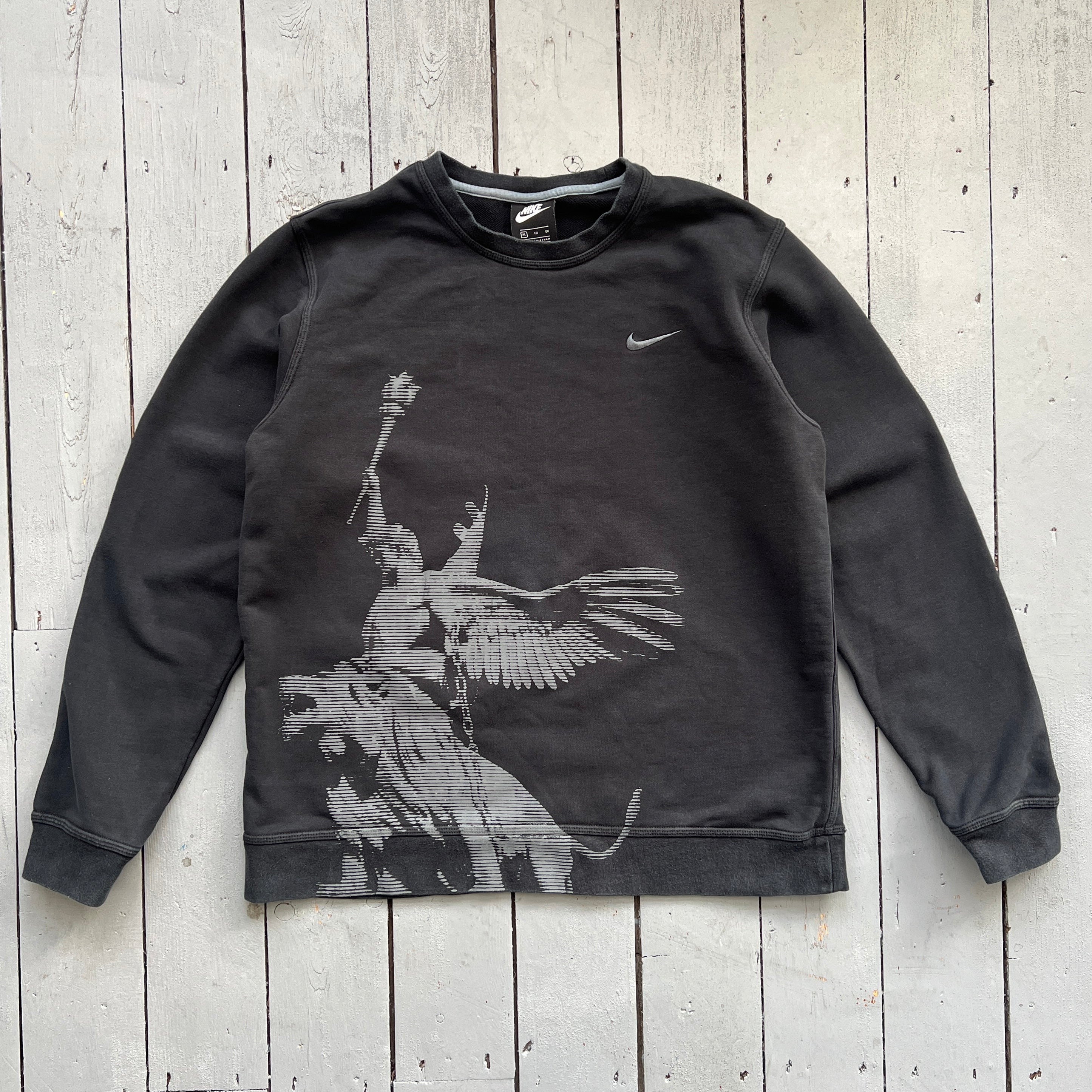 PB554 [L/XL]