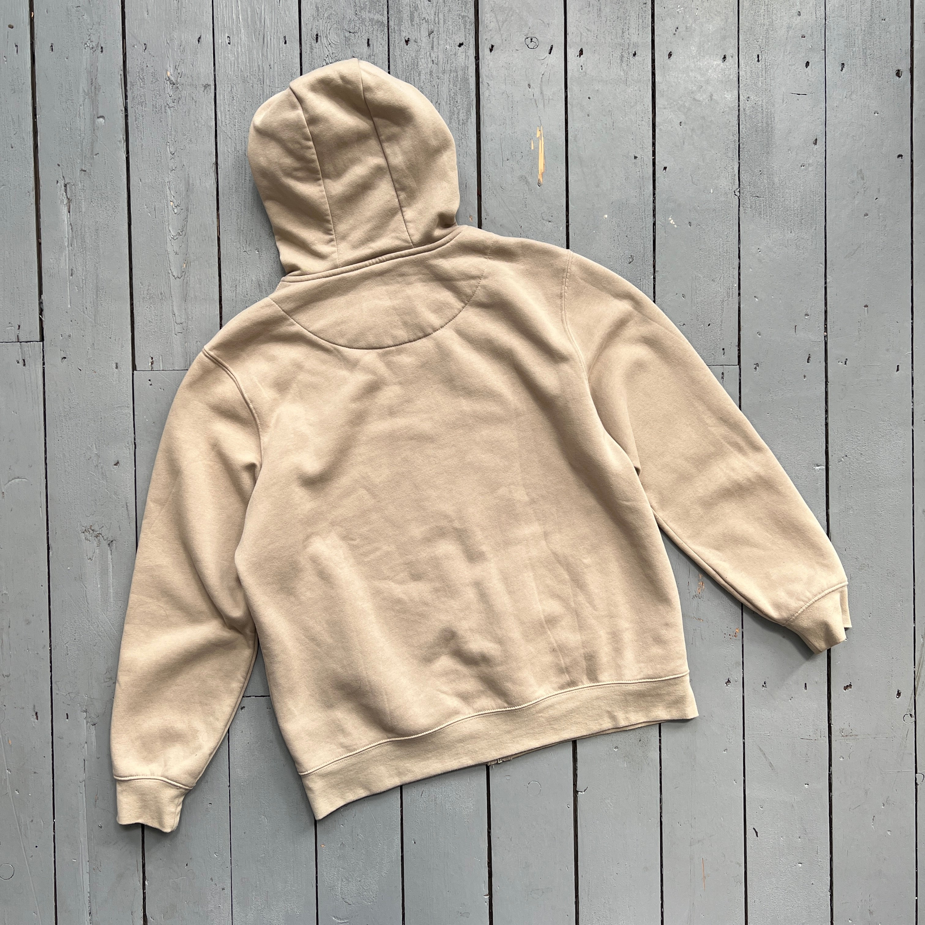 PB555 [L/XL]