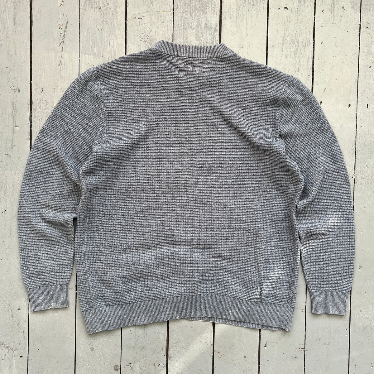 PB703 [L]